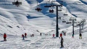 وعود بلدية كفردبيان تتبخّر… فيديو يوثّق شللًا مروريًا مخزيًا!