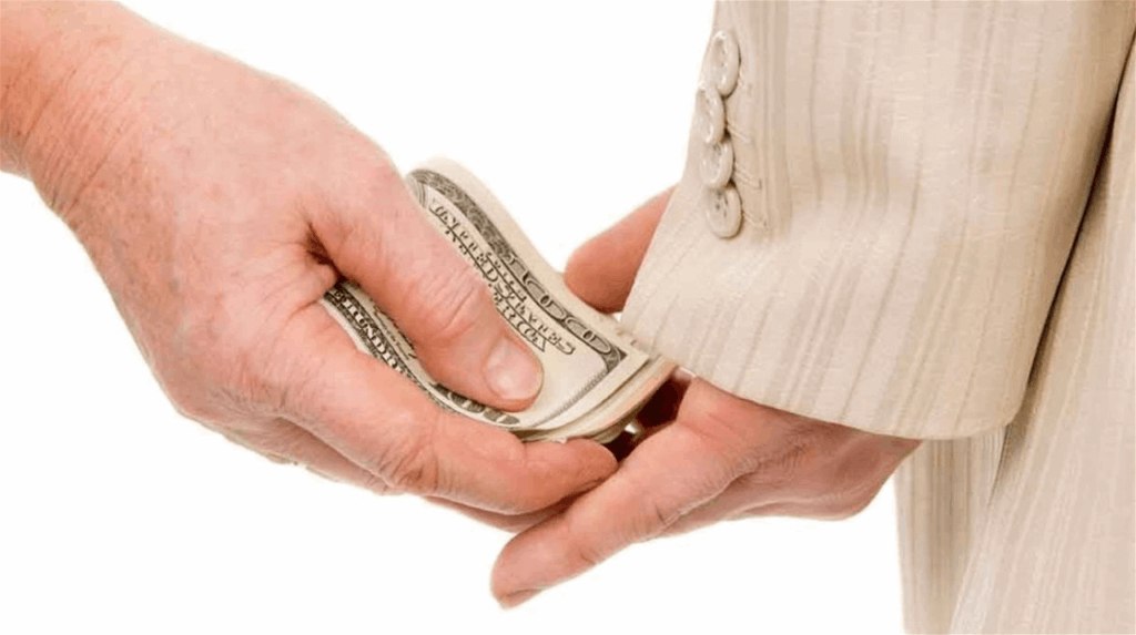 رشى في مالية النبطية… وتوقيفات بقرار من المدعي العام المالي