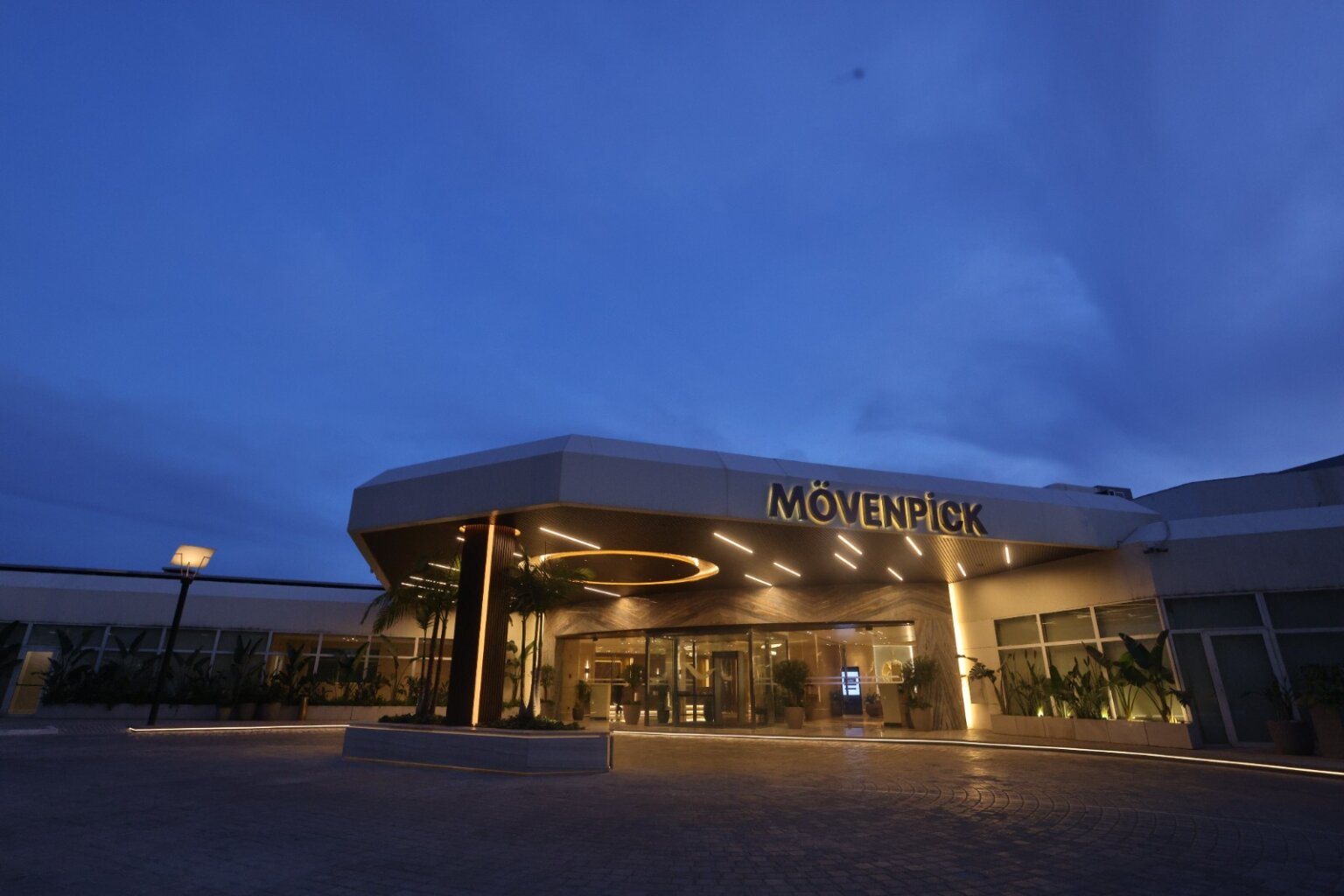 فندق موفنبيك بيروت يكشف عن حلّته الجديدة