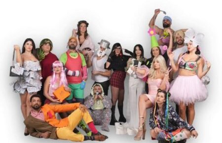 خاص- “شي تيك توك شي تيعا”… عرض يخلط الترفيه بالنقد ويضع المجتمع في قفص الاتهام