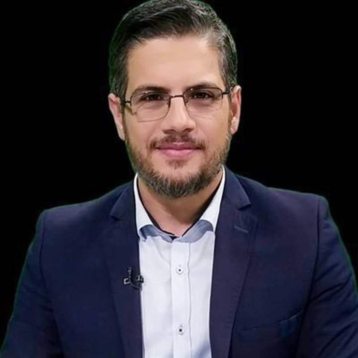 من المستهدف من غارة صور..؟