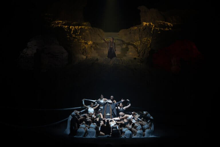 جبران خليل جبران في زيارة إلى بيروت مع مياس!