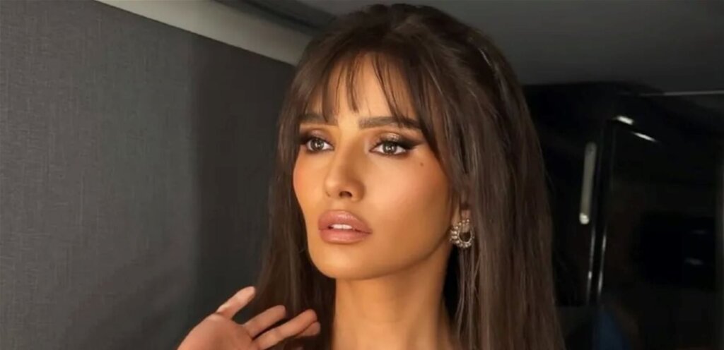 للمرة الأولى ظهور علني في عزاء… من هما؟