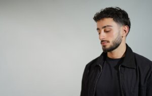 فادي مبيض يحقق نجاحاً كبيراً في”شفت الطيابة”