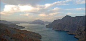 خاص- “جهنم” النفط تقترب.. هل يقطع مضيق هرمز أنفاس اللبنانيين؟