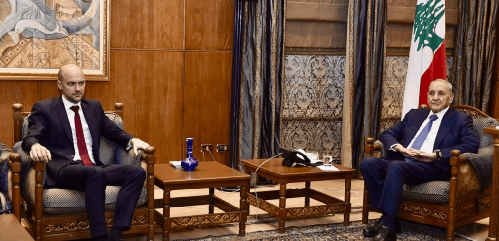 في الحصاد- كواليس “علقة” بري وبارو.. و”فيتو” أميركي يجمّد لجنة “الميكانيزم”!