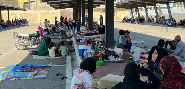 ماذا فعل “حزب الله” مع نازحين؟