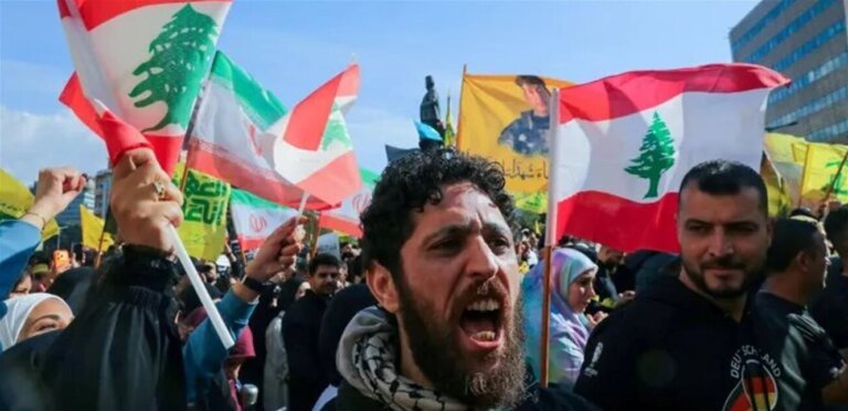 مشاهير على خط المواجهة…جبهة جديدة تتشكل في الكواليس