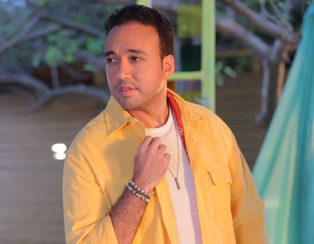 أحمد عجمي يطلق “أحلى نار معاك” بفيديو كليب صيفي صُوّر في لبنان