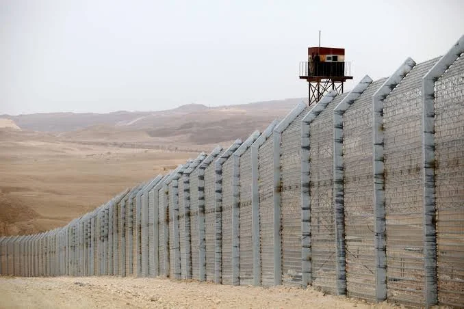 اعترافات تثير الجدل… ماذا قال المصري الذي عبر الحدود إلى إسرائيل؟